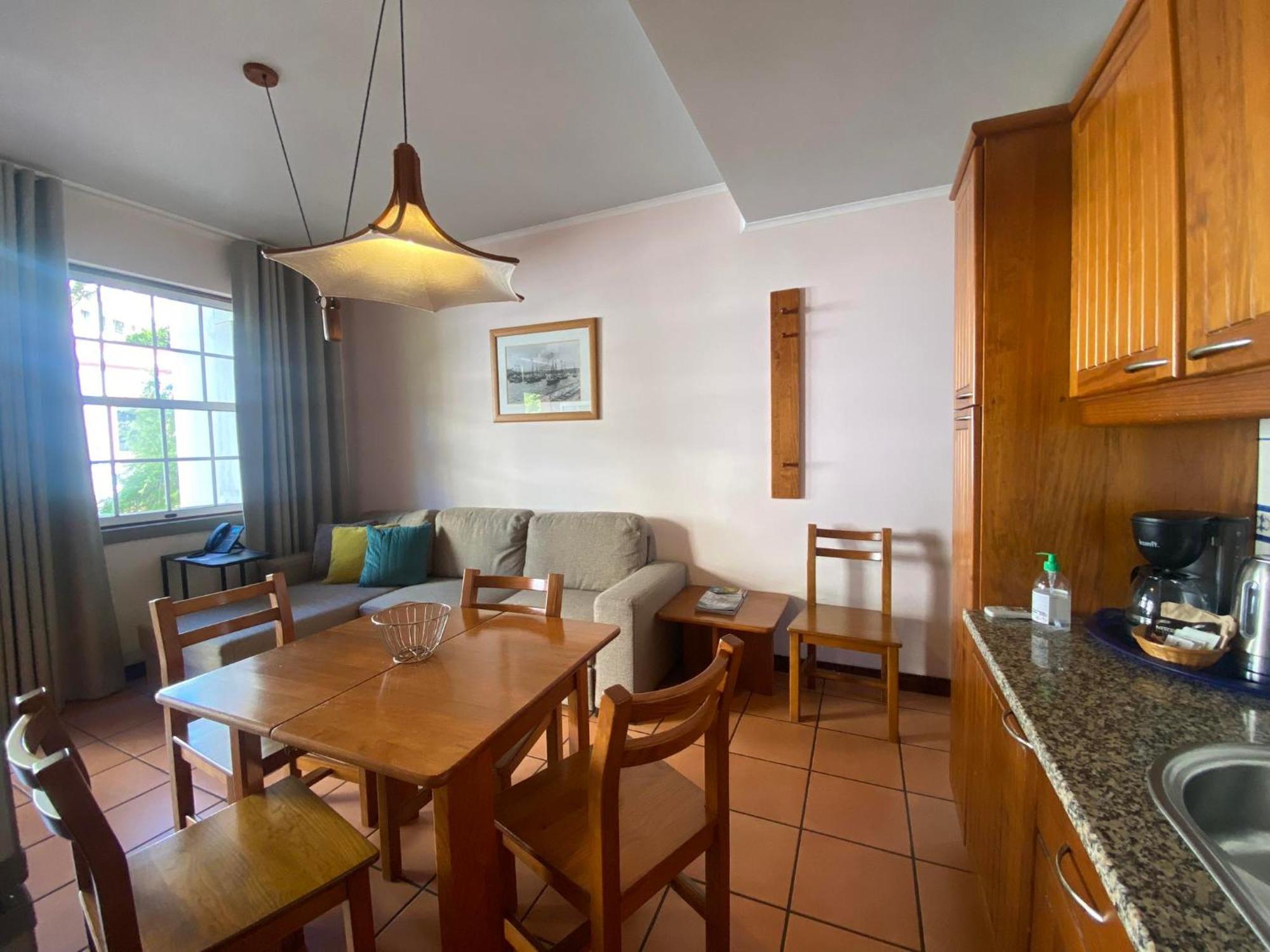 Apartamentos Turisticos Verdemar Horta  Eksteriør bilde