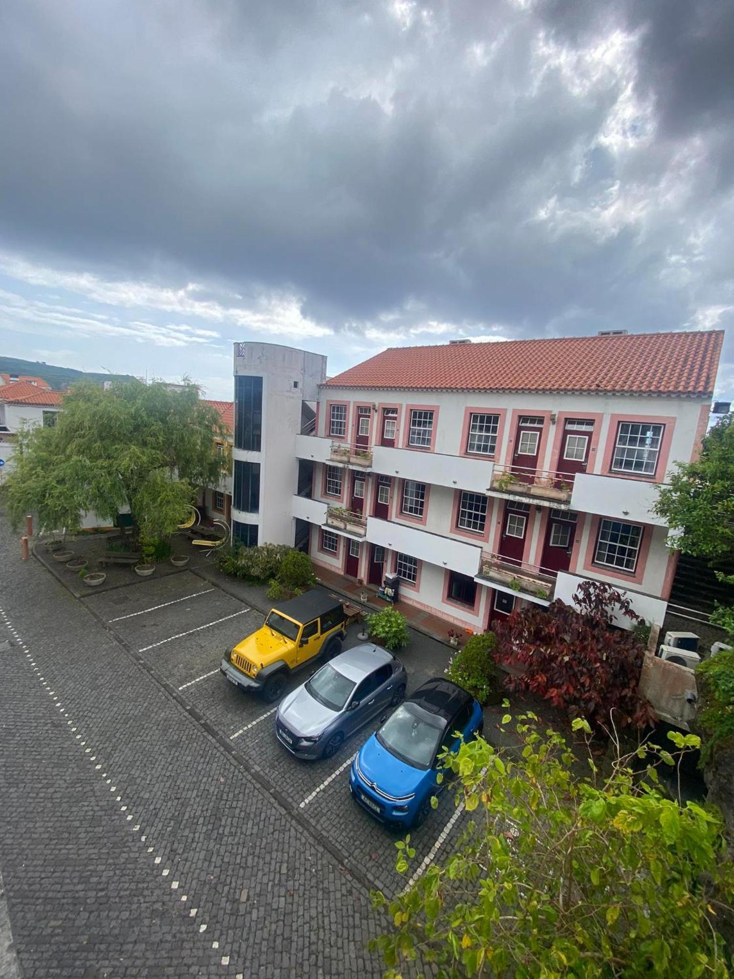 Apartamentos Turisticos Verdemar Horta  Eksteriør bilde