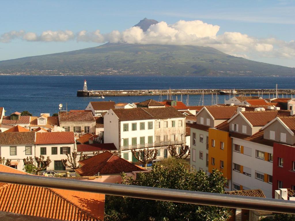 Apartamentos Turisticos Verdemar Horta  Rom bilde